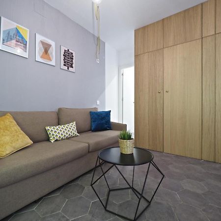 Torrassa Cozy Apartment By Olala Homes L'Hospitalet de Llobregat Exterior photo